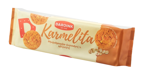 Կարմելիտա վարսակով և պնդուկով