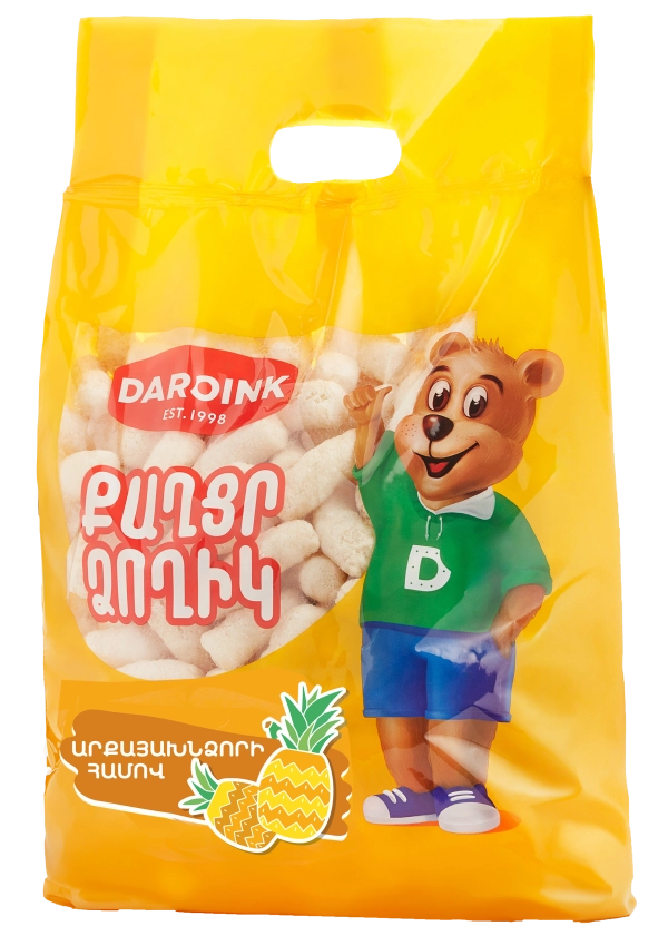 Sweet sticks with pineapple flavor